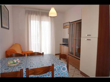 Sea Front Apartment With Swimming Pool