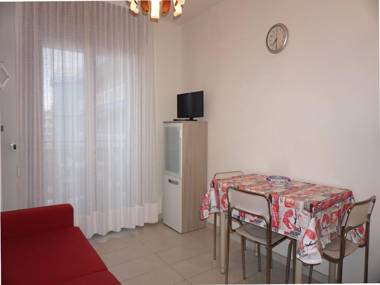 Apartment for 2 people with sea views