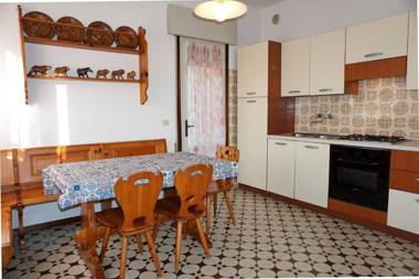 Comfortable Villa For Six People With Ac