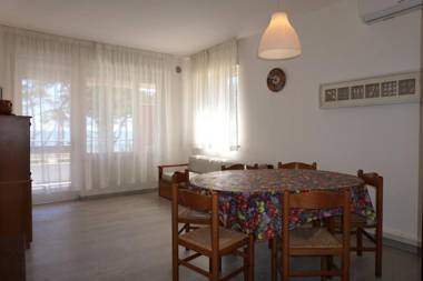 Large apartment for 7 people Terrace and A C