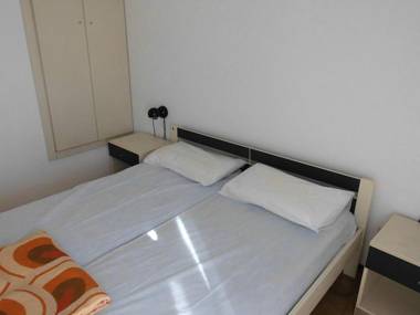 Villa in excellent location for 6 people with swimming pool