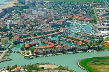 Studio for 2 people near the beach