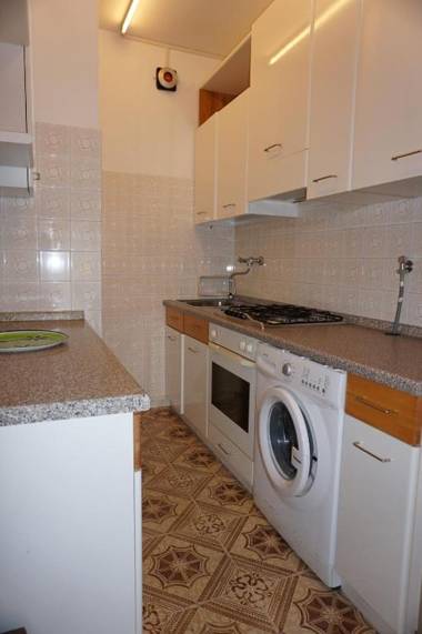 Amazing apartment With Pool for 5 people