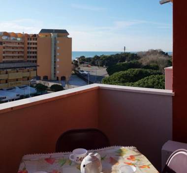 Fantastic Apartment Near the Beach in Residence with Pool