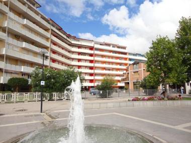 Great Apartment with Terrace in Fantastic Location