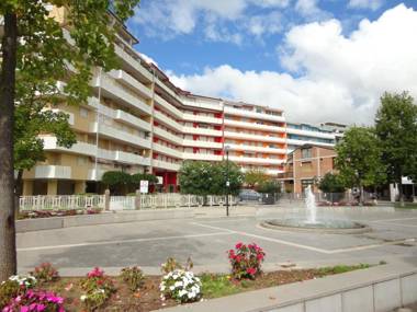 Great Apartment with Terrace in Fantastic Location