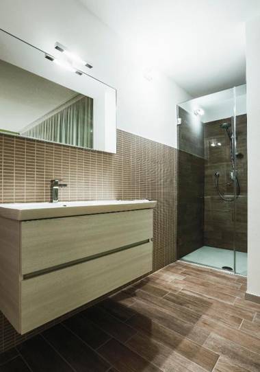 Villa Costanza-Sauna and Seasonal Warm Pool- Bellagio Village Residence