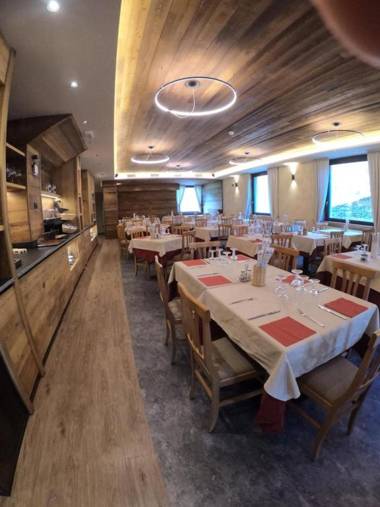 Hotel Ristorante Miramonti