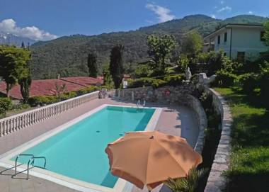 Appartamenti La Tartufaia Country house pool and relax By Gardadomusmea