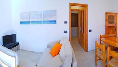 Casa Nonno Sergio lake view by Gardadomusmea