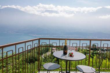 Tremosine Wonderful Lake View 2