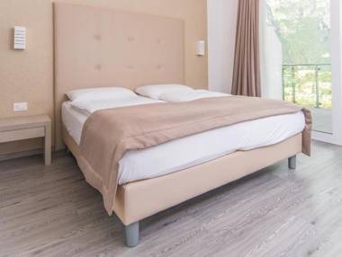 Hotel Benacus Panoramic