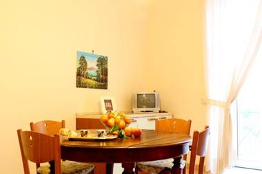 House Betty by Holiday World