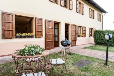 3 bedrooms appartement with shared pool enclosed garden and wifi at Montecarlo