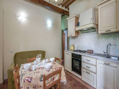 Sun-kissed Apartment in  Gambassi Terme-Fi with Garden