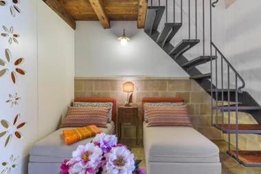 Le Dimore di Hanqorias by BarbarHouse