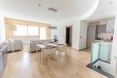 Catania Hills Residence