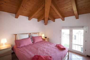 Casa del Sole - sleeps 4 with shared pool