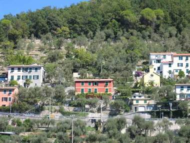 Affittacamere Cerisola 2003