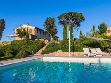 Quaint Holiday Home in Florence Tuscany with Swimming Pool