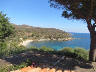 Accu is Prezzus tipo C1 fronte mare