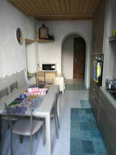 Garden Bijou with Sea View