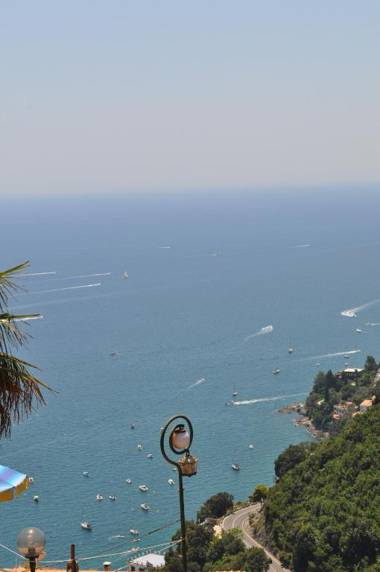 villa verde sul mare