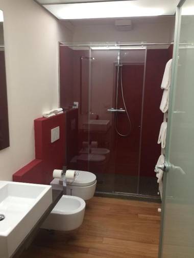 City Centre Rooms and Apartments