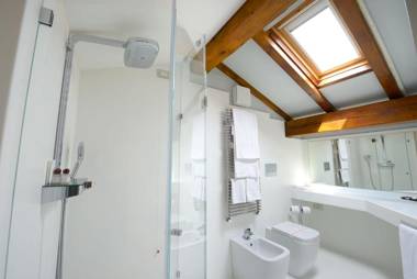 City Centre Rooms and Apartments