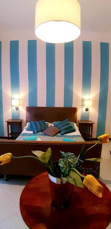 Dimora Montecchi B&B