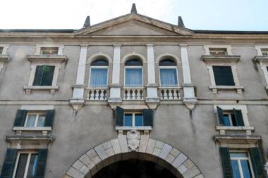 Domus Nova Verona - Italian Homing