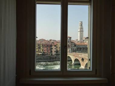 Theater Verona Luxury Apartment