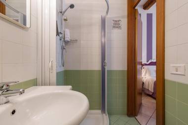 Giardino Giusti House & Court