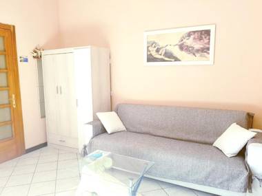 2 bedrooms appartement with furnished garden and wifi at Verona