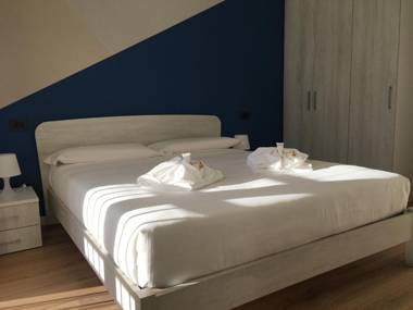 Flats4rent Mameli 140