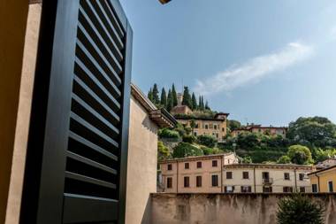 Italianflat - Al Teatro Romano