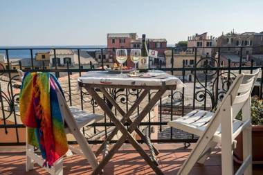 Thalassa Apartment with AC Terrace and Views