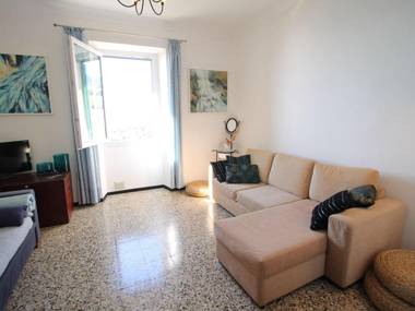 Stylish Holiday Home in Ventimiglia with Barbecue