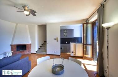 Lake retreat stunning view