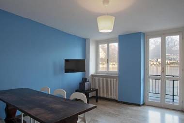 COZY LAKE COMO APARTMENTS