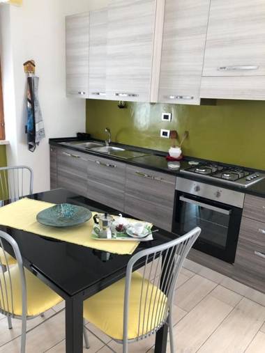 "CASA ROSI" Affittacamere o Appartamento in Esclusiva trequattrozerotrentatretrediciseiquattrouno