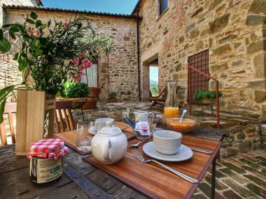 Valley-View Farmhouse in Umbertide with Pool and BBQ