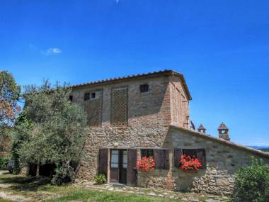 Luxurious Farmhouse in Umbertide with Garden