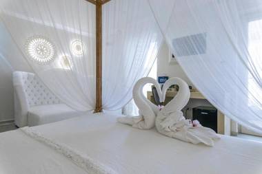 Il Lusso Del Silenzio