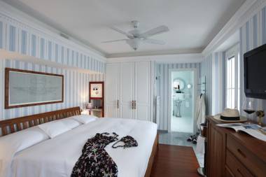 Holiday Hotel YACHTSPORT RESORT