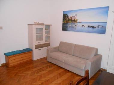 Appartamento in centro con wifi e posto auto in garage