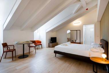 DOMO: Attic Studiò City View