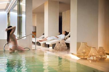 Callistos Hotel & Spa