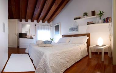 Apartment Deluxe Isola Di Mezzo