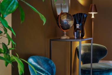 Porta Altinia Suites